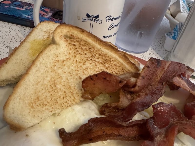 Hanna's Corner food